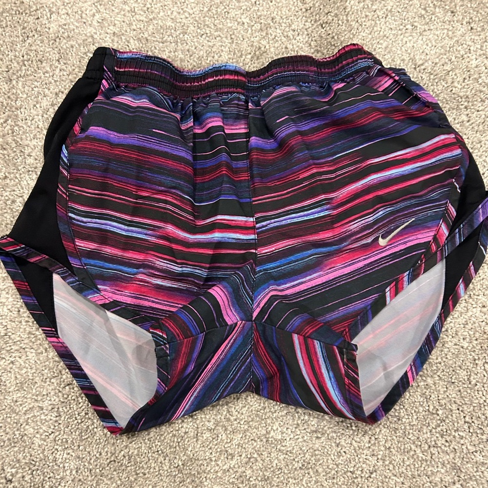 Nike girls shorts